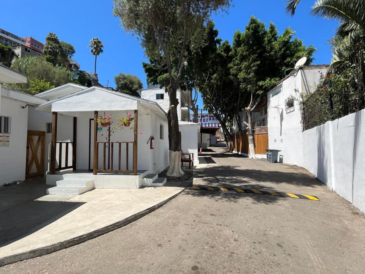 Del Bosque Tj Inn Tijuana Exteriör bild