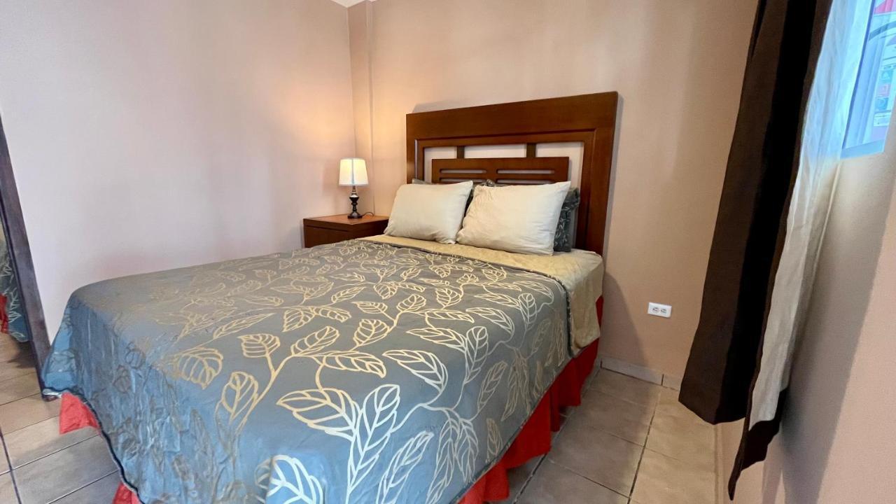 Del Bosque Tj Inn Tijuana Exteriör bild